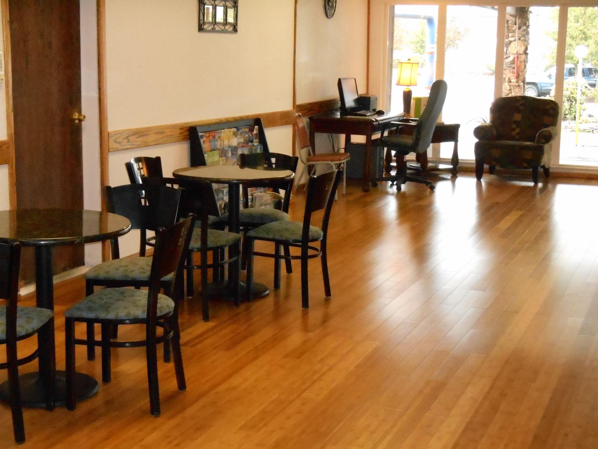 Guesthouse Inn & Suites Eugene/Springfield Dış mekan fotoğraf