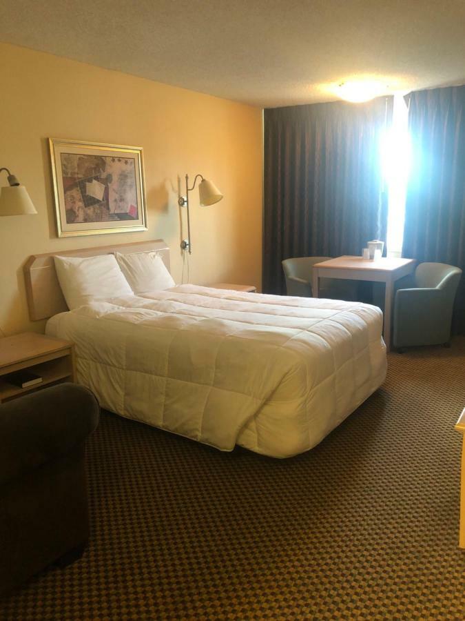Guesthouse Inn & Suites Eugene/Springfield Dış mekan fotoğraf